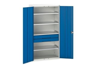 BottVerso Kitted Cupboard