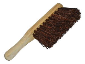 HAND BRUSH STIFF BASSINE 275MM (11IN)