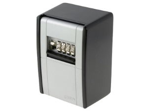 787BIG LARGE WALL-MOUNTED KEY GARAGE 08492